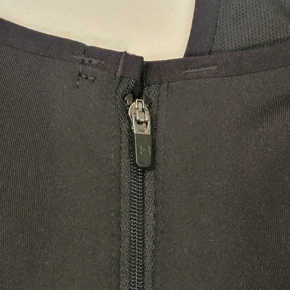 Under Armour ladies 38D compression racerback bra with front zip - Picture 8 of 10